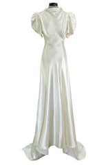 Beautiful 1930s Ivory Silky Rayon Wedding Gown w Train, Puffed Cap Sleeves & Romantic Rosette Detailing