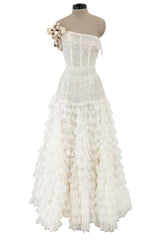 Fantastic Fall 2008 Roberto Cavalli Runway Look 38 Lace Cream Dress w Floral Shoulder Detail
