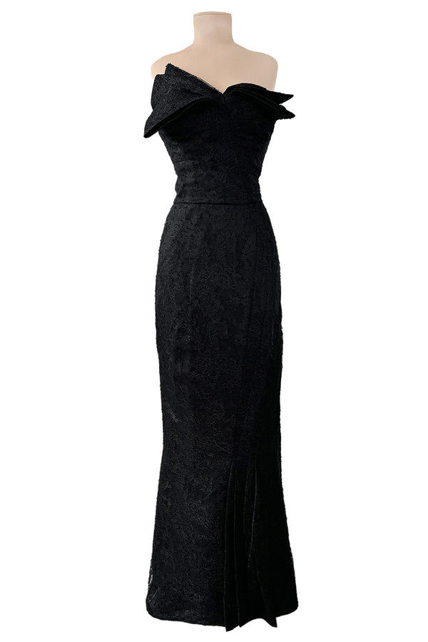 Incredible Spring 2007 John Galliano Strapless Black Lace Dress w Peak Bodice & Intricate Seaming