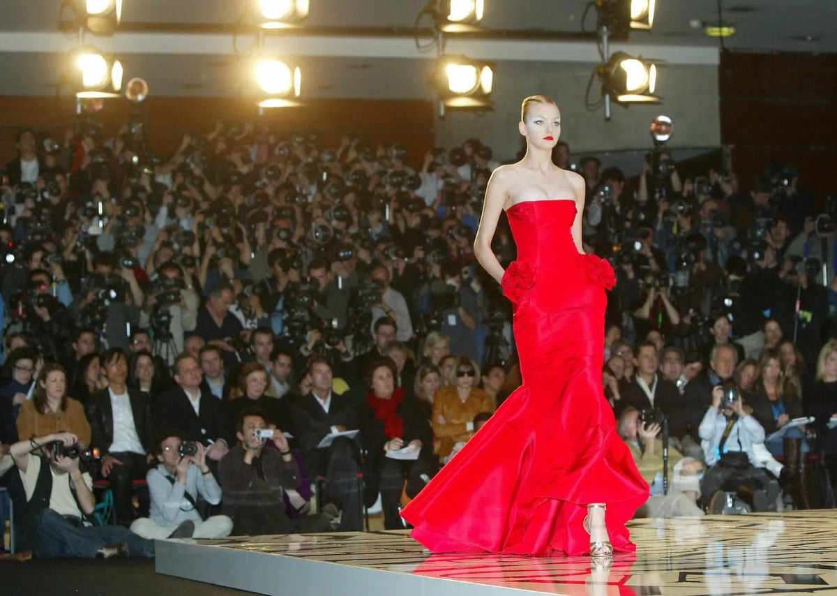 Modern Valentino by Pierpaolo Piccioli Homage to the Fall 2004