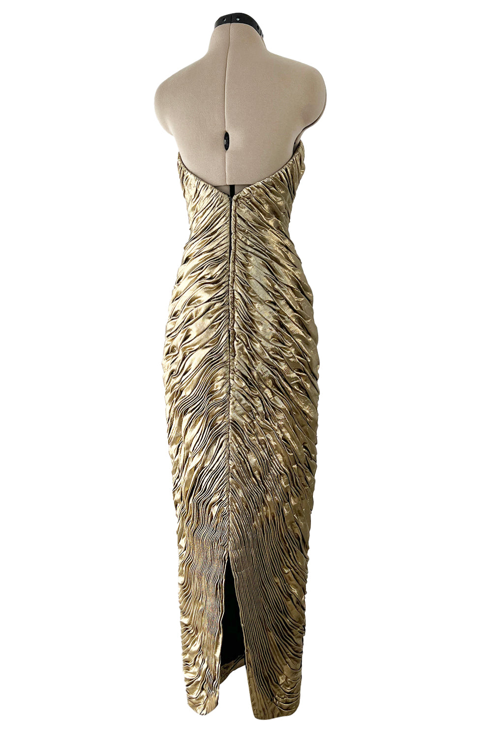 1989 Vicky Tiel Couture Metallic Gold Lame Gathered & Draped Strapless Shrimpton Couture 1989 Vicky Tiel Couture Metallic Gold Lame Gathered & Draped Strapless Shrimpton Couture