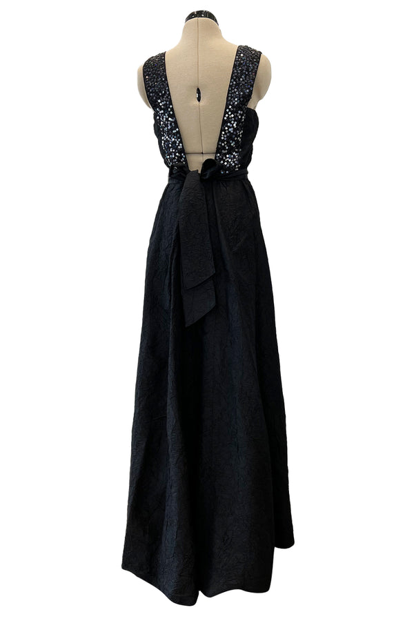 Incredible Cruise 2000 Chanel by Karl Lagerfeld Crinkle Textured Silk Dress w Sequin Detailing