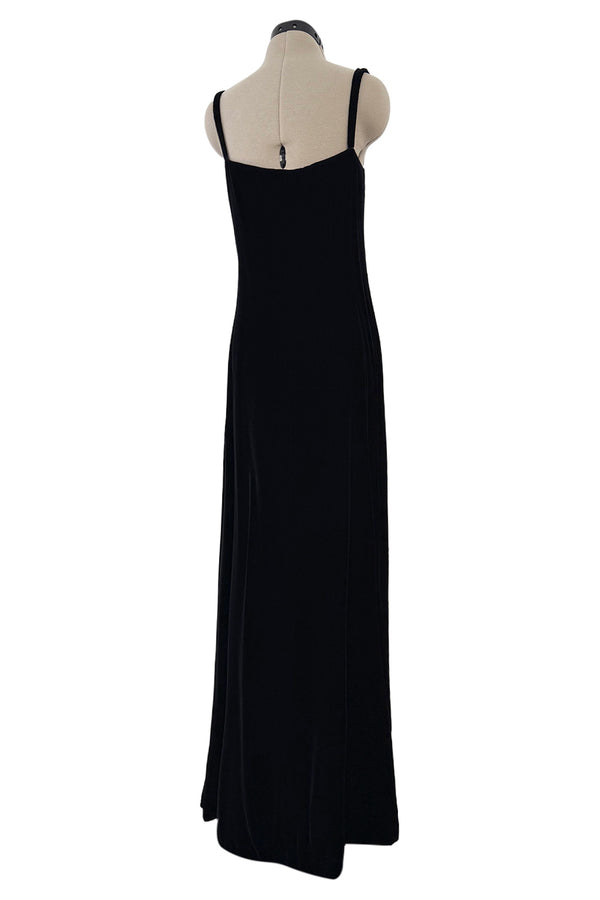 princess polly baby blue dress Stylish black dress with cinched waist and ruched shoulders // with  pintucked waist // bust: 30 ; waist: 28 ; length: 48 Mine: 400