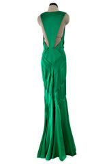 Outstanding Fall 2001 Versace by Donatella Versace Runway Look 54 Green Silk Bias Cut Dress