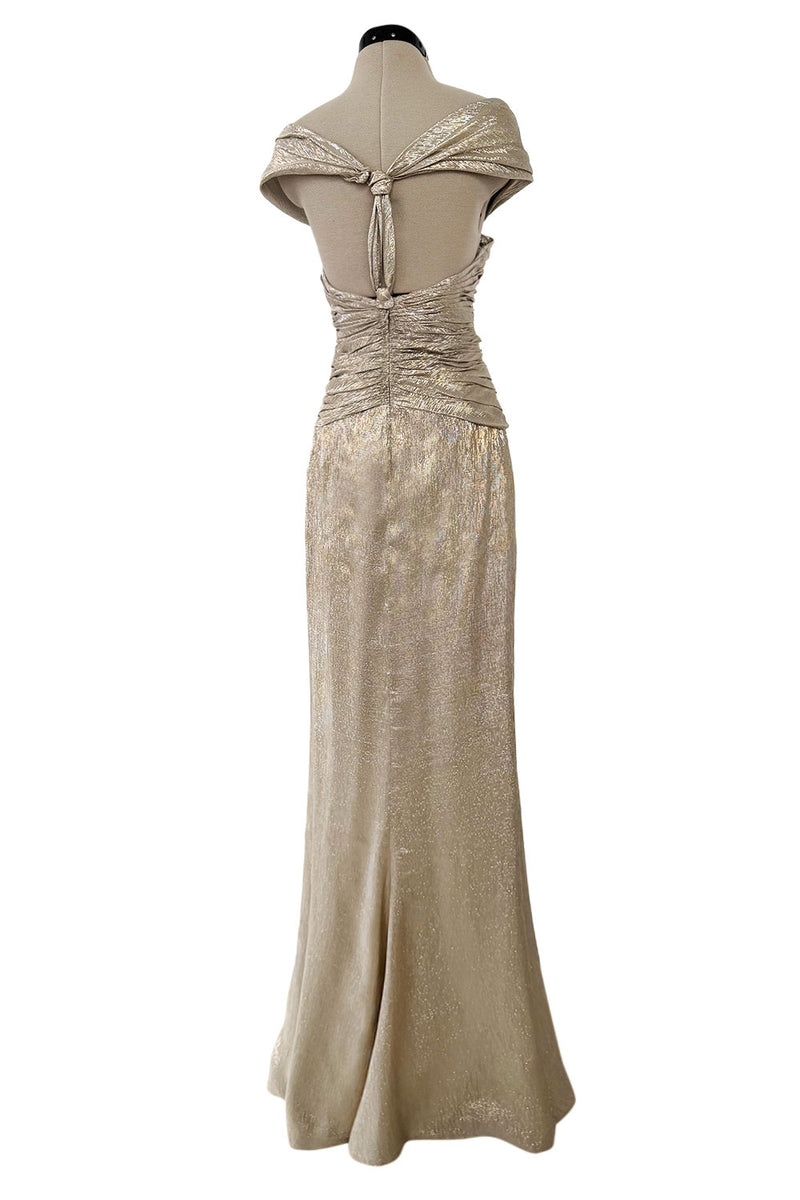 Elegant Resort 2010 Oscar de la Renta Gold Runway Look 48 Metallic Gol – Shrimpton Couture Elegant Resort 2010 Oscar de la Renta Gold Runway Look 48 Metallic Gol – Shrimpton Couture