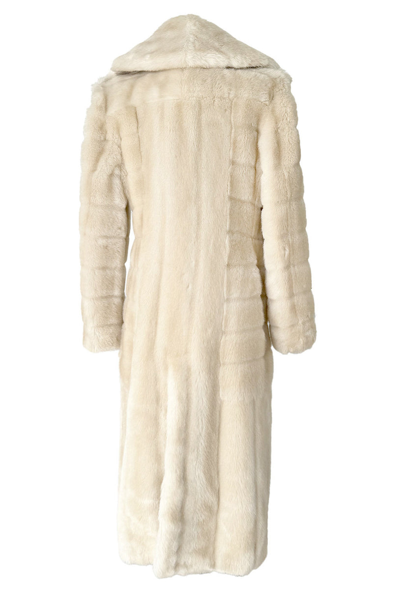 Iconic Fall 1996 Gucci by Tom Ford Runway Look 29 Menswear Inspired Ivory Faux Fur Coat w