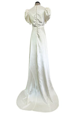 Beautiful 1930s Ivory Silky Rayon Wedding Gown w Train, Puffed Cap Sleeves & Romantic Rosette Detailing