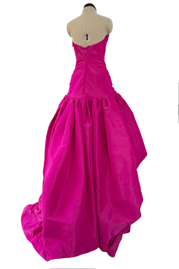 Spectacular Spring 2005 Oscar de la Renta Runway Look 53 Strapless Deep Pink Silk Dress w Full Skirts