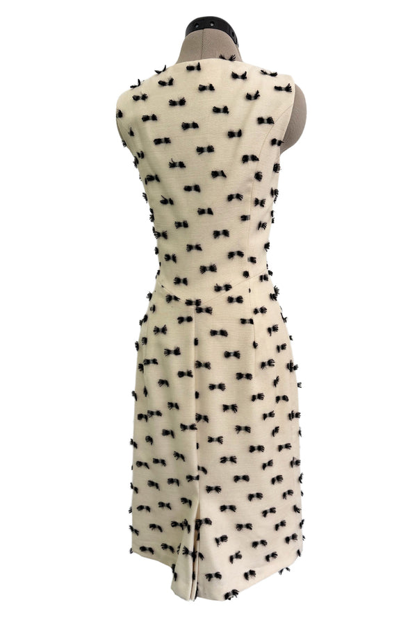 Rare & Chic Fall 1999 John Galliano Soft Ivory Wool Sleeveless Shift Dress Covered in Tiny Black Yarn Bows