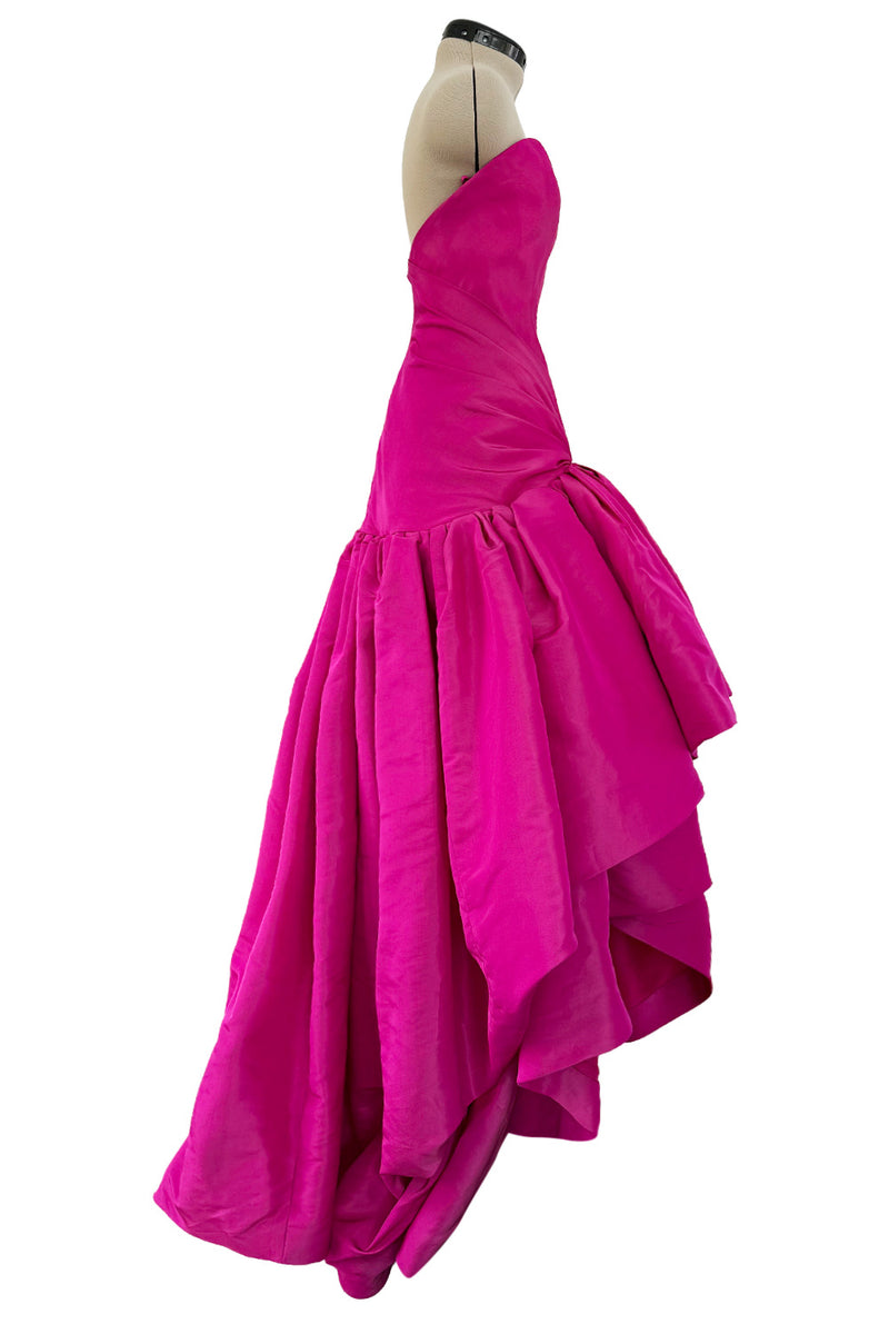Spectacular Spring 2005 Oscar de la Renta Runway Look 53 Strapless Deep Pink Silk Dress w Full Skirts