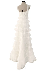 Dreamiest 2005 Blumarine Sposa Ivory Sulk & Tulle Ruffled Wedding Dress w Lace & Beading