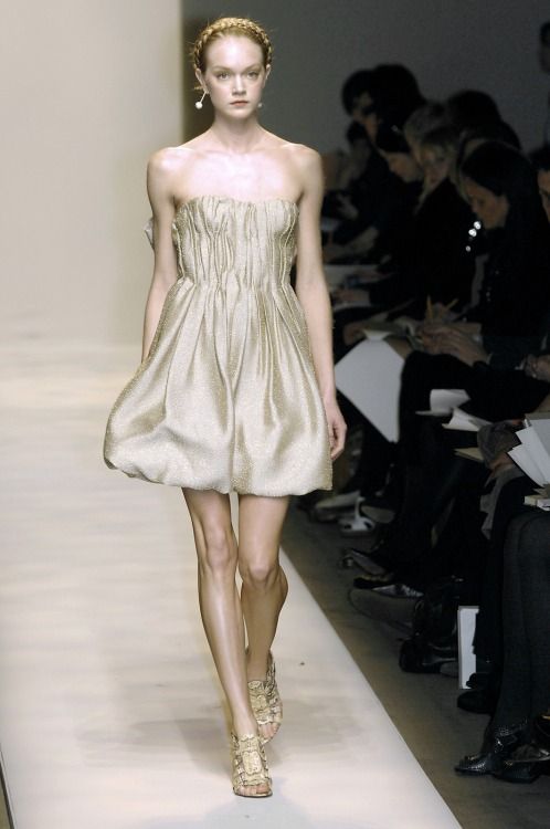 Fall 2007 Bottega Veneta by Tomas Maier Strapless Gold Metallic Dress w Puffed Skirt