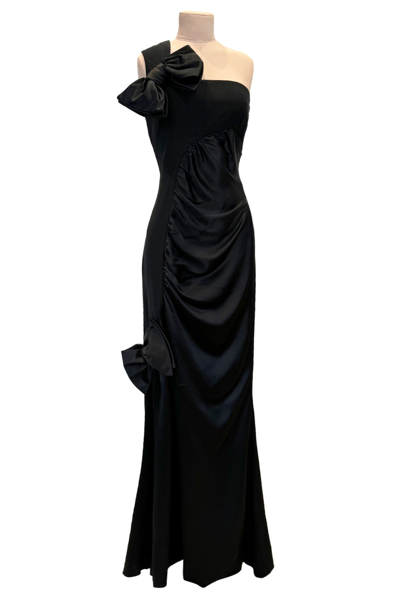 Stupendous Spring 2008 Valentino Runway One Shoulder Black Dress w Bow Details & Slit