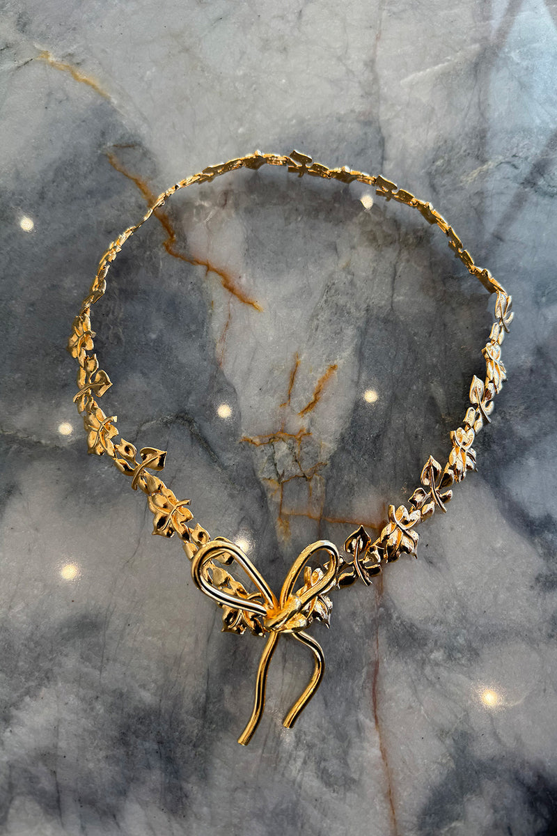 Prettiest Vintage Lanvin Gold Toned Metal Hook Clasp Belt w Attached Leafs & a Bow Front