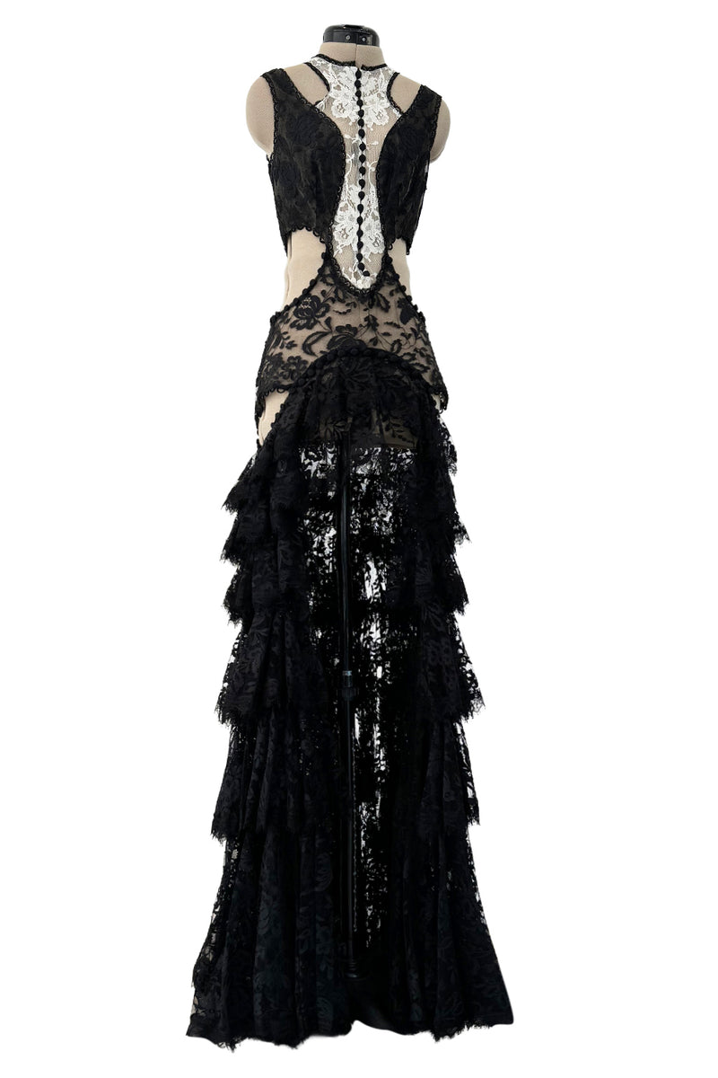 Exquisite Spring 2016 Alexander McQueen by Sarah Burton Runway Look 34 Black White Lace Cut Out Dress