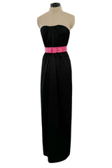Fabulous 2008 Alexander McQueen Strapless Black Silk Dress w Vibrant Pink Patent Leather Belt