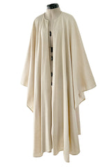 Gorgeous 1970-1972 Halston Well Documented Pale Neutral Colour Cashmere Wool Mix Cape