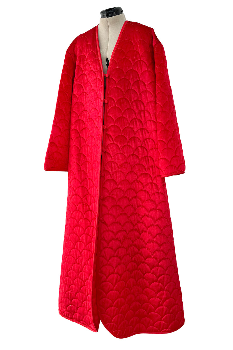 Fabulous 1980s Arnold Scaasi Brilliant Red Quilted Velvet Oversized Cocoon Button Front Coat