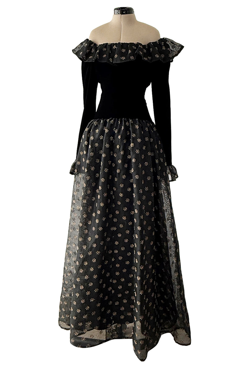 hubert de givenchy black dress Hubert de Givenchy, Famed Couturier, Dies At 91