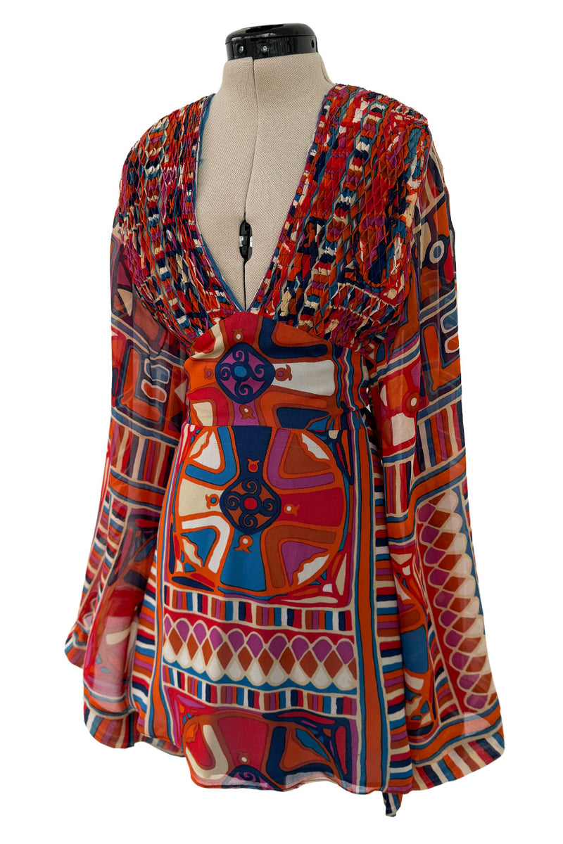 Fantastic 1970 Thea Porter w Documented Print by Sandra Munro Silk Chiffon Mini Dress w Ultra Wide Sleeves
