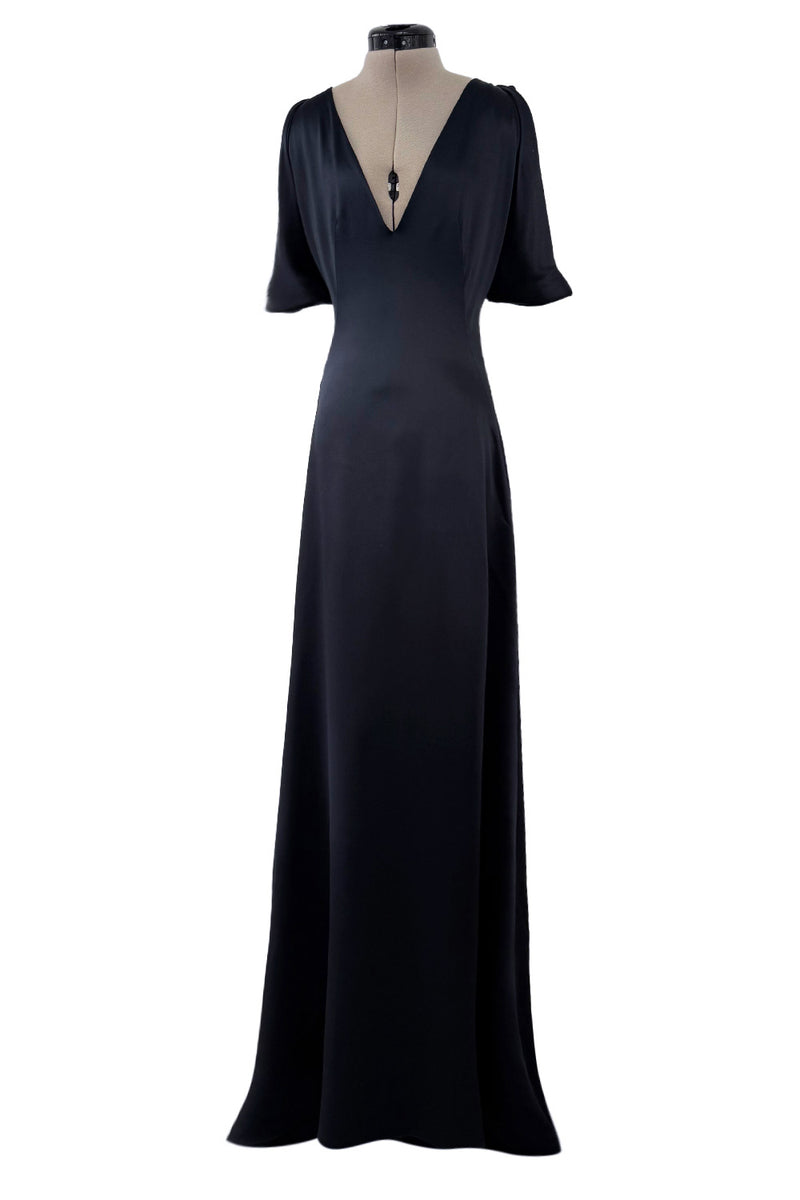 Fabulous 2010 Alexander McQueen Bias Cut Liquid Black Silk Dress w Amazing Wide Loop Sleeves