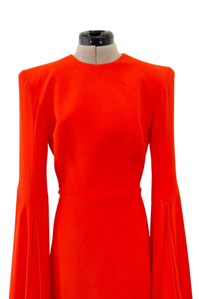 Striking Resort 2019 Alex Perry "Abigail" Brilliant Orange Full Length Capes Sleeve Dress w Open Back