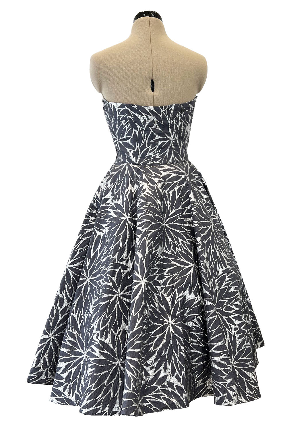 strapless 50s dress Amazing 1950s Fred Perlberg Hand Painted Silver & Gray – Shrimpton Couture Bra padding Boning Corset Luxury Satin Colors:Black babyspanishclothes khaki: Women's Casual &