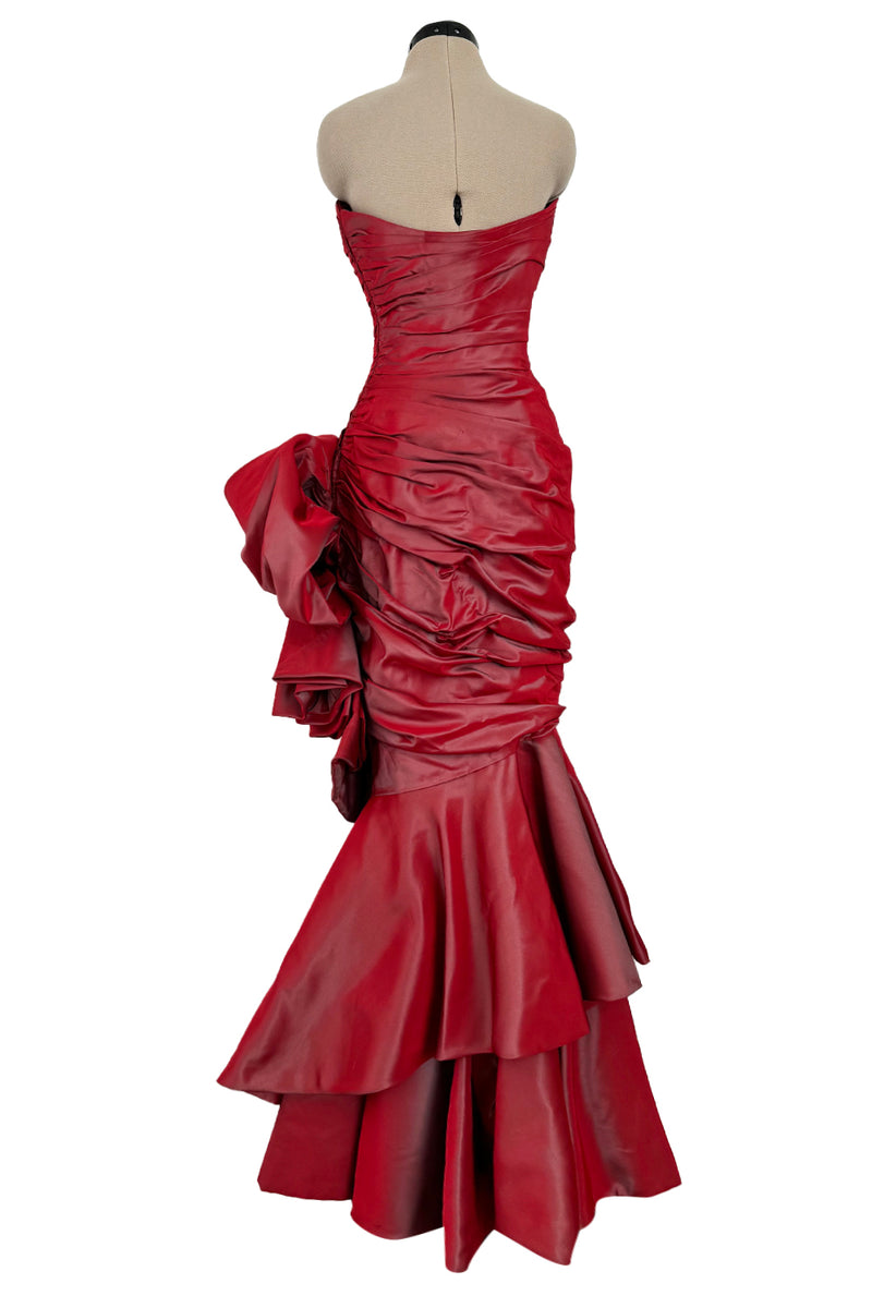 Exceptional Fall 1991 Emanuel Ungaro Haute Couture Runway Strapless Hand Draped Iridescent Silk Dress w Bow
