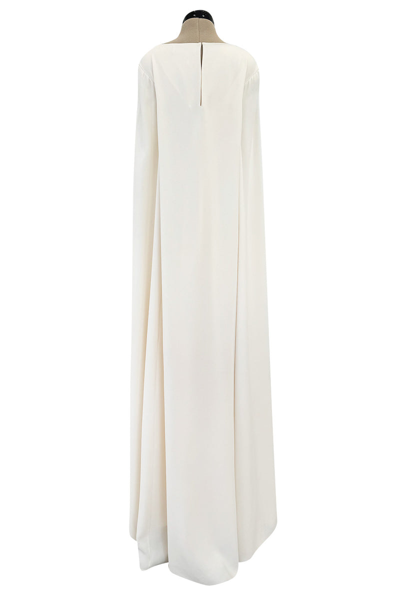 Spring 2019 Oscar de la Renta by Laura Kim & Fernando Garcia Gold Embellished Ivory Caftan Dress