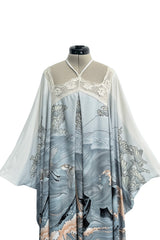 Outstanding 1970s Jean Varon Crane & Ocean Print Jersey Caftan Dress w Hand Crocheted Collar