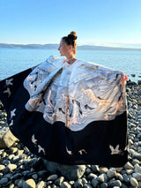 Outstanding 1970s Jean Varon Crane & Ocean Print Jersey Caftan Dress w Hand Crocheted Collar