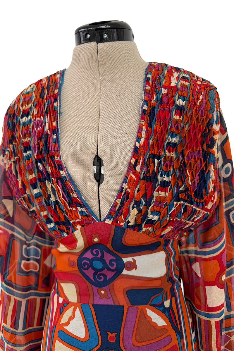 Fantastic 1970 Thea Porter w Documented Print by Sandra Munro Silk Chiffon Mini Dress w Ultra Wide Sleeves