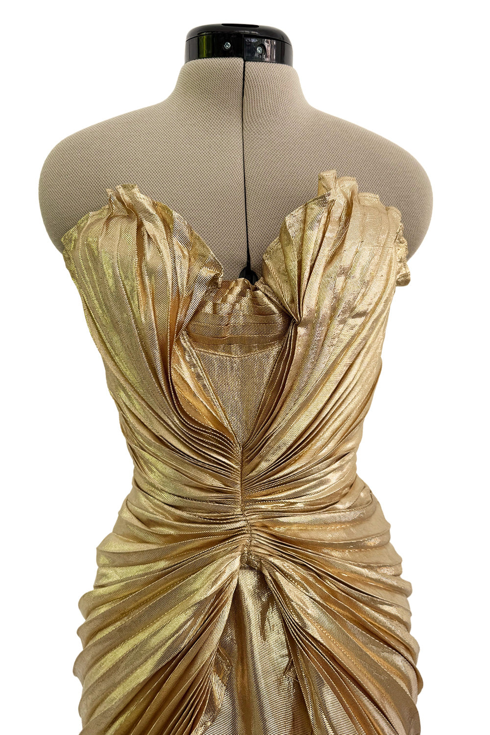 thierry mugler gold dress Outstanding Fall 1986 Pleated Metallic Lurex Pleat – Shrimpton Couture EVERPRETTY Plus Size Sequin Style:SR0841J38 Product Size:One Size
