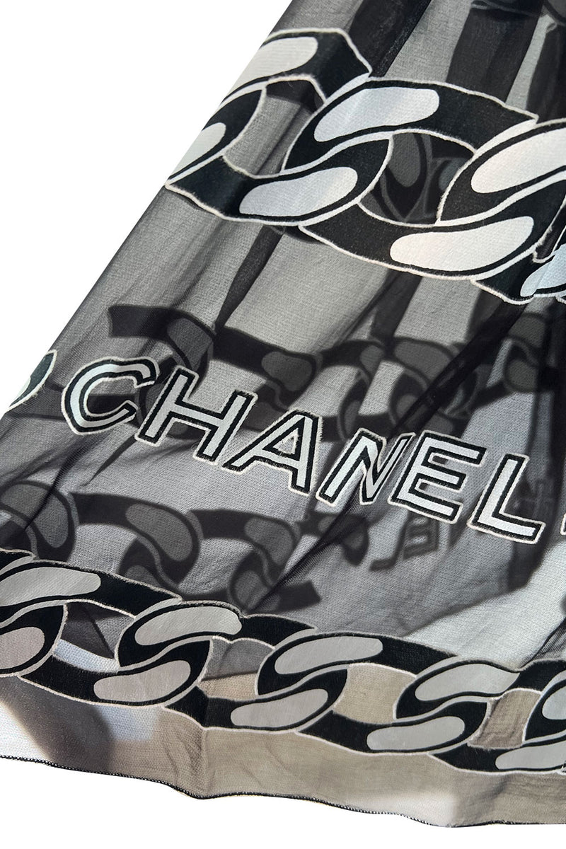 Documented Fall 2001 Chanel by Karl Lagerfeld Runway Black & White Sil –  Shrimpton Couture