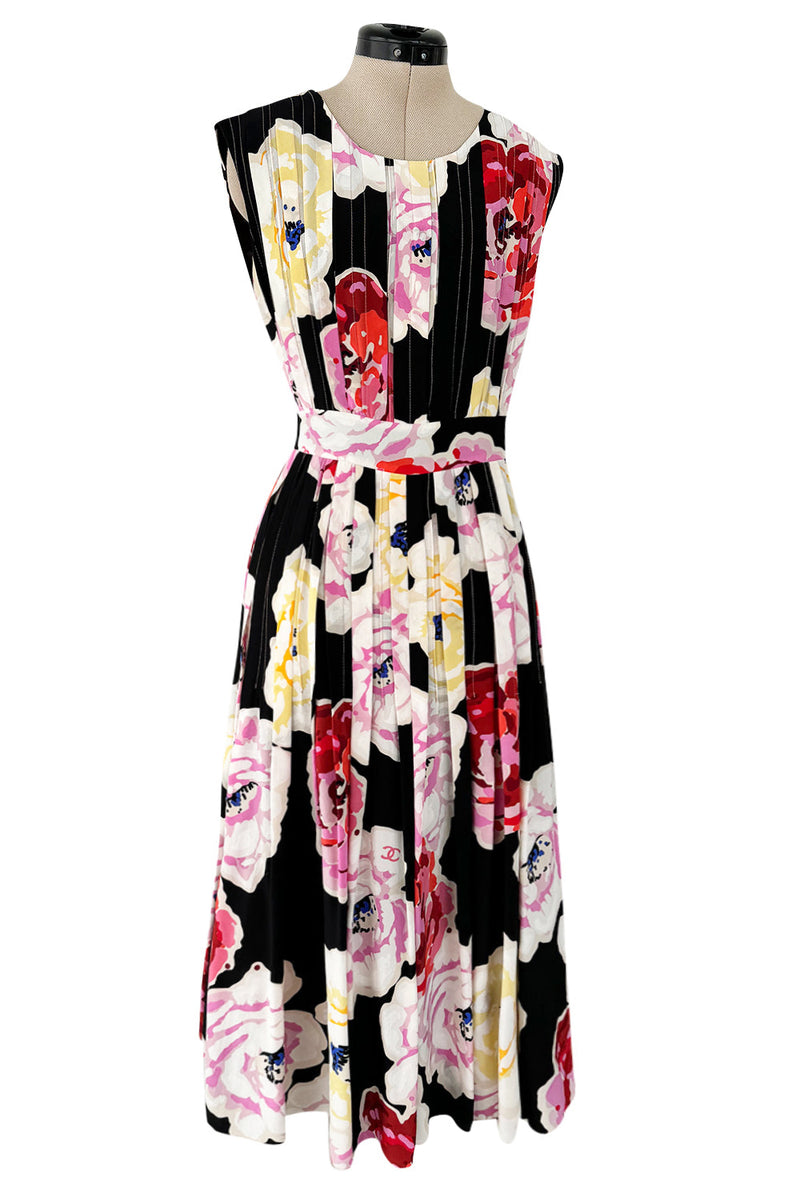 Prettiest Spring 2011 Chanel by Karl Lagerfeld Runway Look 48 Pleated Sleeveless Floral Silk Dress