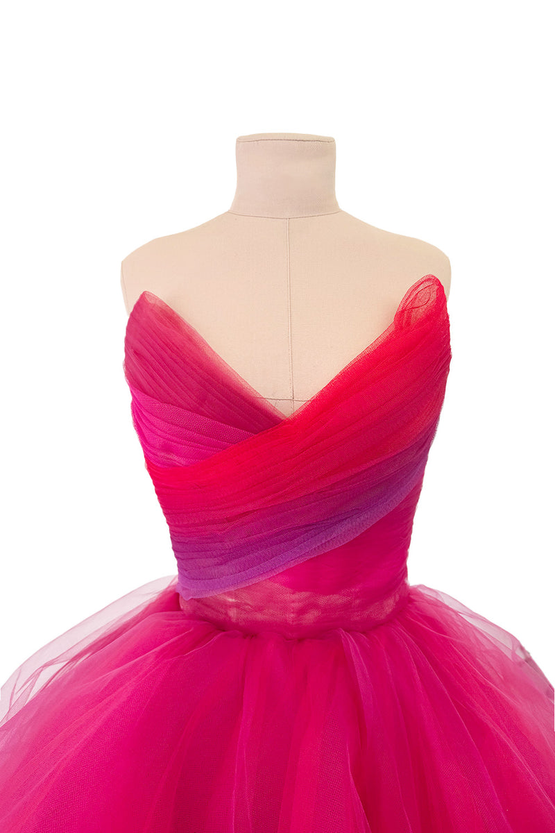 Spring 2019 Monique Lhuillier Runway Strapless Bright Pink Net Tulle D Shrimpton Couture Spring 2019 Monique Lhuillier Runway Strapless Bright Pink Net Tulle D Shrimpton Couture