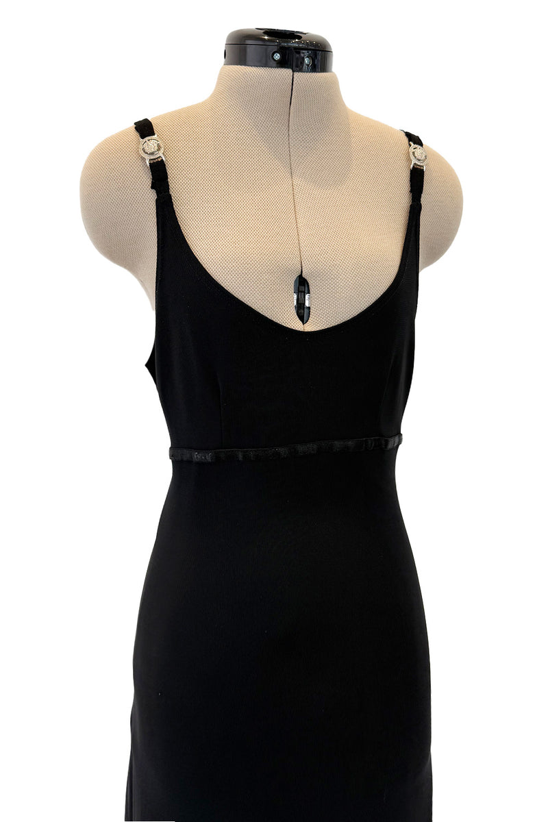 Minimalist c.1995- 1996 Gianni Versace Black Stretch Dress w Side Slit Shrimpton Couture Minimalist c.1995- 1996 Gianni Versace Black Stretch Dress w Side Slit Shrimpton Couture