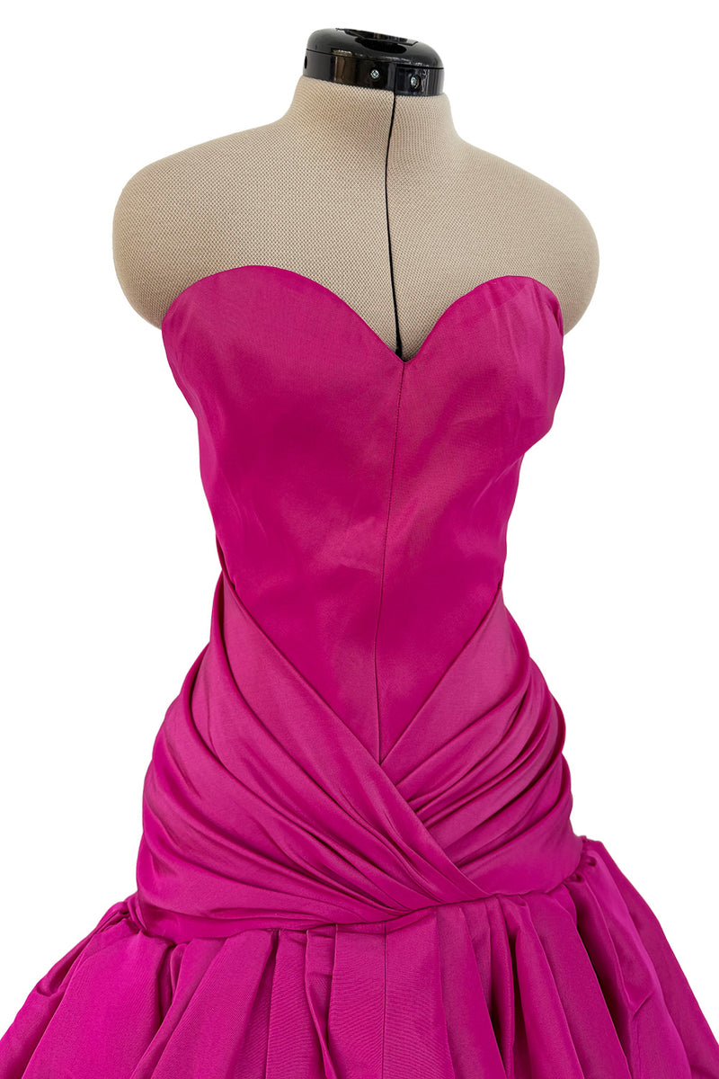 Spectacular Spring 2005 Oscar de la Renta Runway Look 53 Strapless Deep Pink Silk Dress w Full Skirts