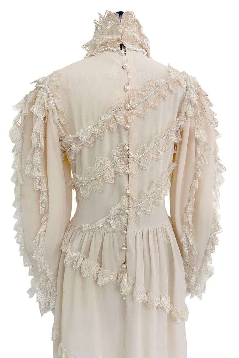 Incredibly Rare Fall 1979 Chloe by Karl Lagerfeld Couture Runway Ivory Chiffon & Lace Dress w pearl Details
