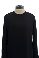 Chic & Simple Fall 2001 Gucci by Tom Ford Runway Look 20 Black Silk Side Zipper Sheath Dress