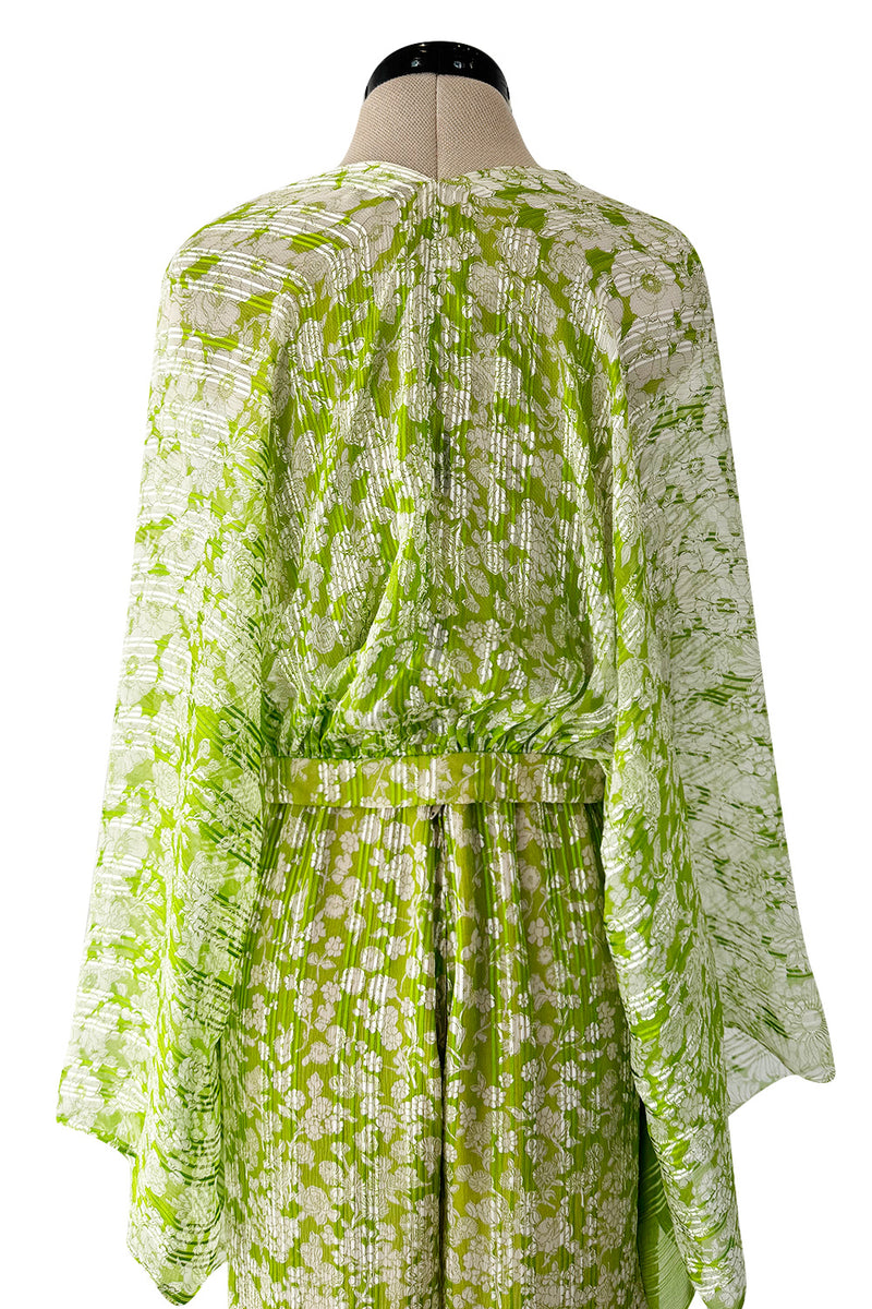 Fantastic 1970s Pauline Trigere Two Piece Green Silk Chiffon  Plunge Top & Wide Leg Pant Set