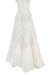 Dreamy Fall 2007 Oscar de la Renta Silk Organza Strapless Wedding Dress w Silk Ribbon Embellishment Detailing