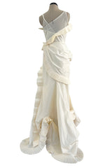 Christian Dior Fall 2006 by John Galliano Ivory Ruffle Runway Dress