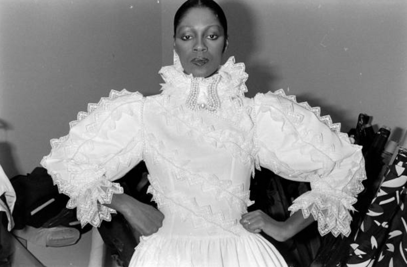 Incredibly Rare Fall 1979 Chloe by Karl Lagerfeld Couture Runway Ivory Chiffon & Lace Dress w pearl Details