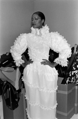 Incredibly Rare Fall 1979 Chloe by Karl Lagerfeld Couture Runway Ivory Chiffon & Lace Dress w pearl Details