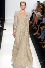 Dreamy Fall 2007 Oscar de la Renta Silk Organza Strapless Wedding Dress w Silk Ribbon Embellishment Detailing