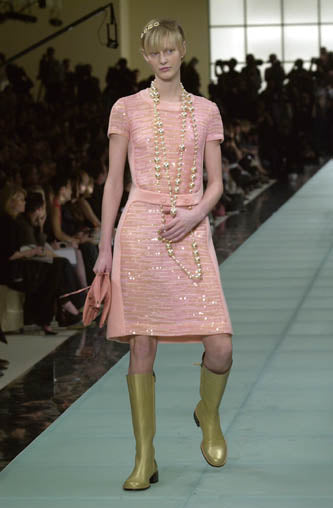Prettiest Fall 2001 Chanel by Karl Lagerfeld Pastel Pink Sequin Front Dress