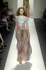 Outstanding Spring 2001 Oscar de la Renta Runway Look 38 Sequin Detailed Sweater & Silk Skirt Set