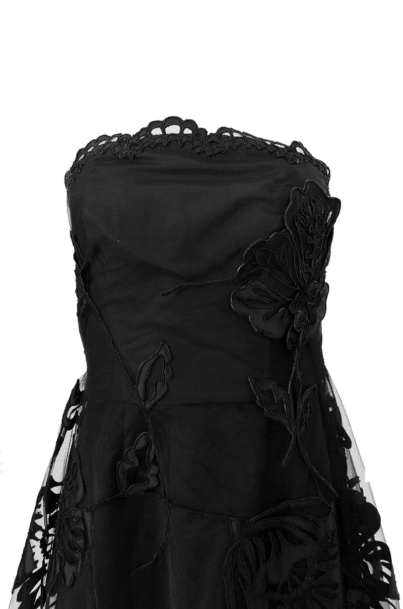 Fall 2006 Bill Blass Strapless Strapless Black Applique Floral & Net Dress
