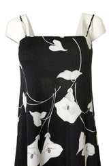 1970s Luis Estevez Black & White Lilly Print Easy to Wear Jersey Dress